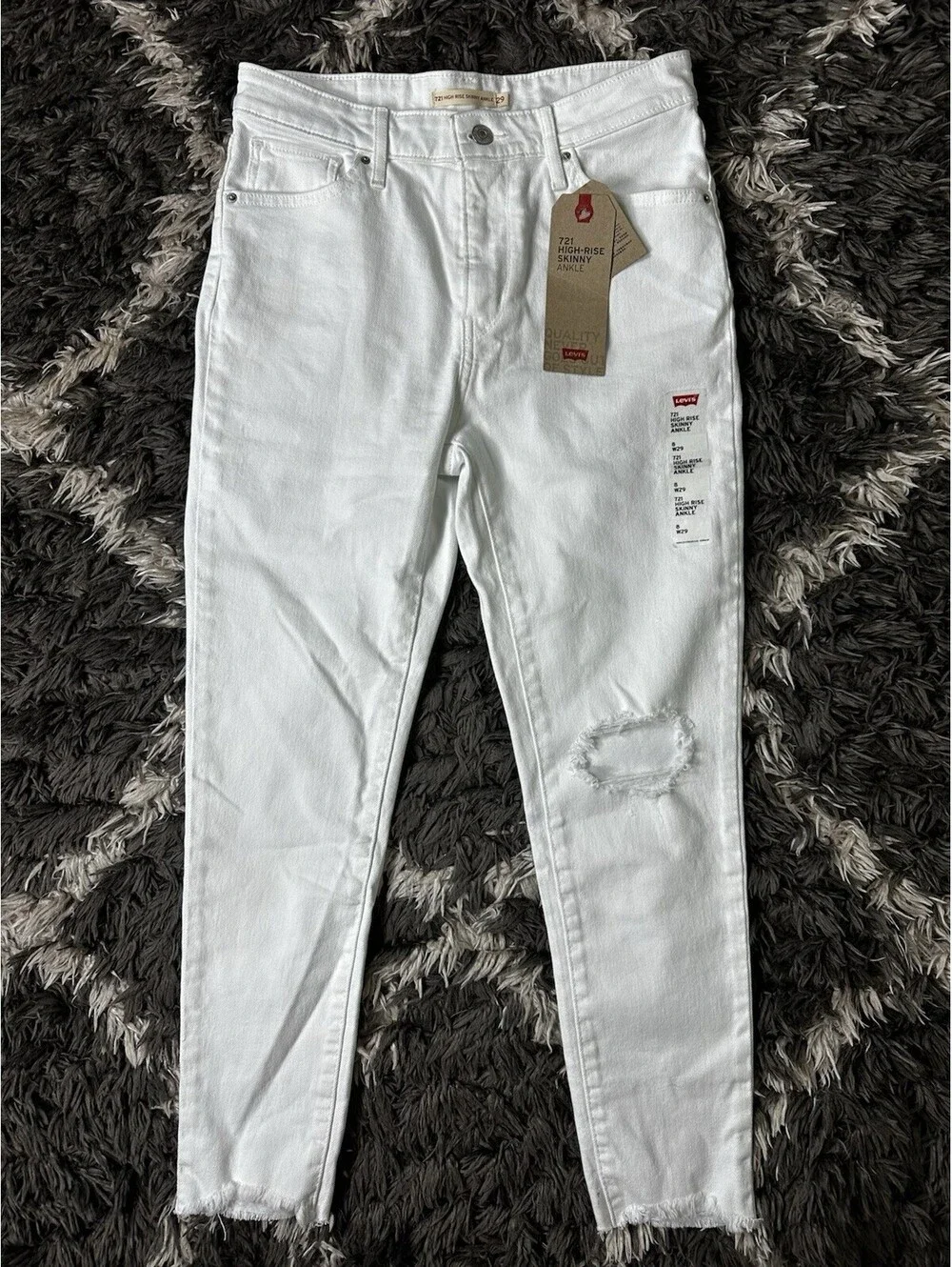 NWT Levis 721 High Rise Skinny Ankle Jeans 29 White Distressed Raw Hem Denim